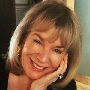 Vikki Carr Profile Picture