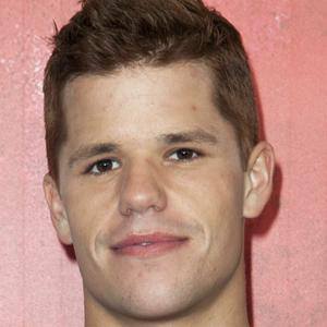 Charlie Carver Profile Picture