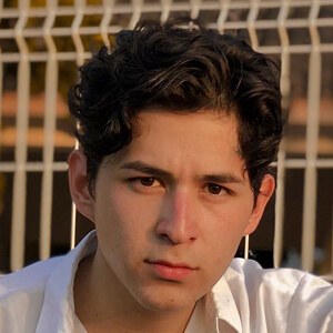Marco Antonio Castillo Profile Picture