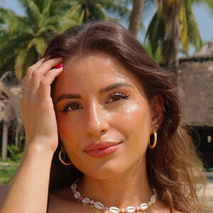 Esra Celik Profile Picture