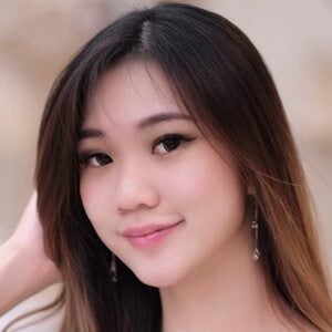 Shelly Ceyii Profile Picture
