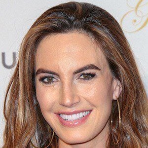 Elizabeth Chambers Profile Picture