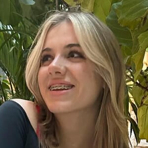 Charlotte Samantha Profile Picture