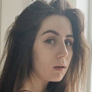 Dodie Clark - Age, Family, Bio