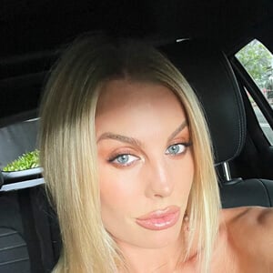 Bella Wolfgang Clinton Profile Picture