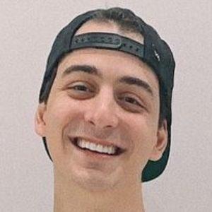 Cloakzy - Bio, Facts, Family | Famous Birthdays - 300 x 300 jpeg 20kB