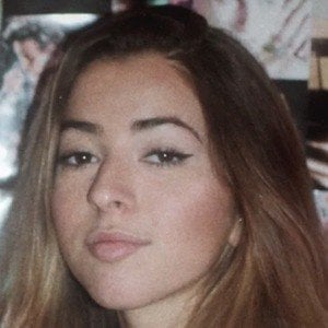 Olivia Collis Profile Picture