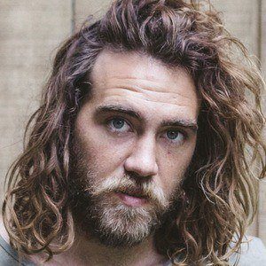 Matt Corby Profile Picture