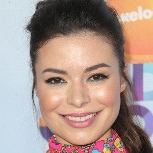 Miranda Cosgrove Profile Picture