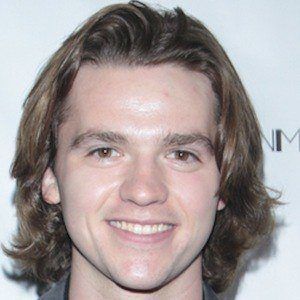 Joel Courtney Profile Picture