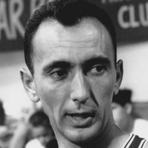 Bob Cousy Profile Picture