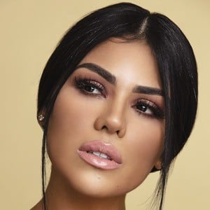 Angélica Cruz Profile Picture