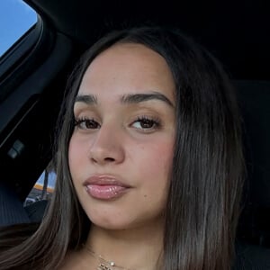 Camila Cruz Profile Picture