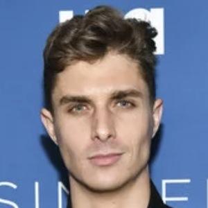 Alex Cubis Profile Picture