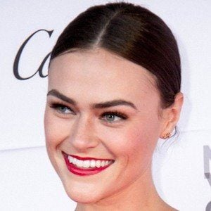 Myla Dalbesio Profile Picture