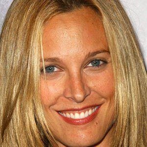 Erin Daniels - Age, Family, Bio | Famous Birthdays