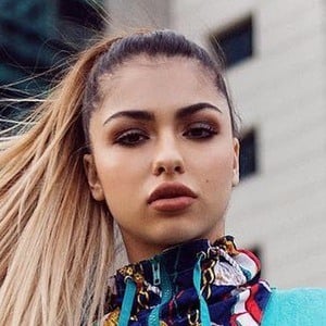 Irina Deaconescu Profile Picture