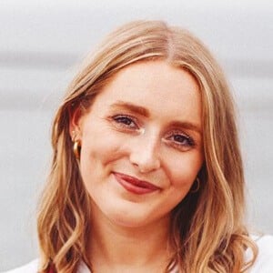 Áine Deane Profile Picture