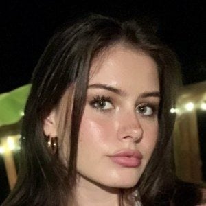 Ella Dejong - Age, Family, Bio | Famous Birthdays