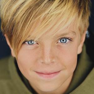 Calum Dench Profile Picture