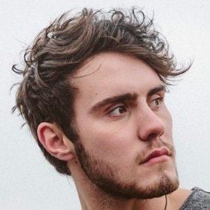 Alfie Deyes Profile Picture