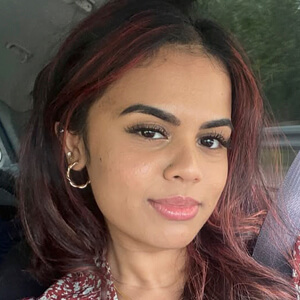 dharshiiika Profile Picture