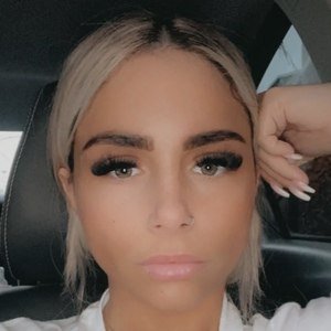 Samantha Drobniak Profile Picture