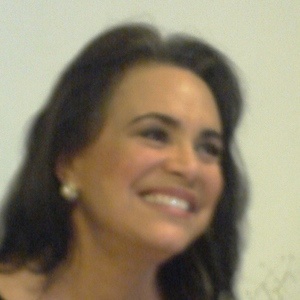 Regina Duarte Headshot 