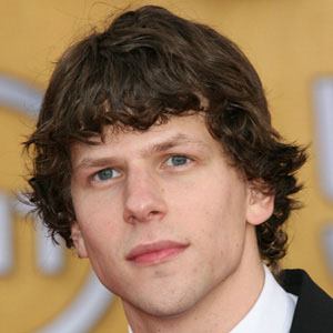 Jesse Eisenberg Profile Picture