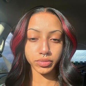 Cameron Elise Profile Picture
