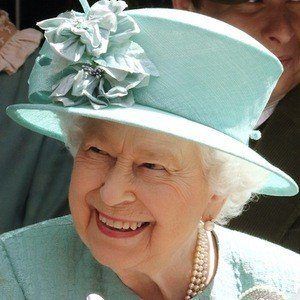 Reina Isabel II Profile Picture