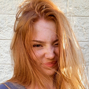 emi’s spellbook Profile Picture