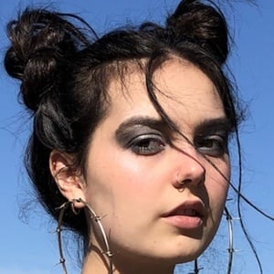 Emma Rogue Profile Picture