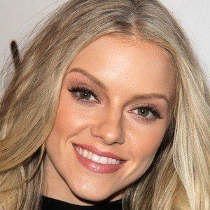 Elle Evans Profile Picture