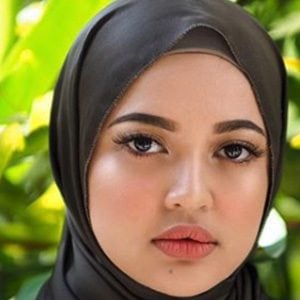 Nisha Ezzati Profile Picture