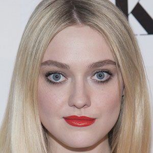 Dakota Fanning Profile Picture