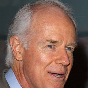 Mike Farrell Profile Picture