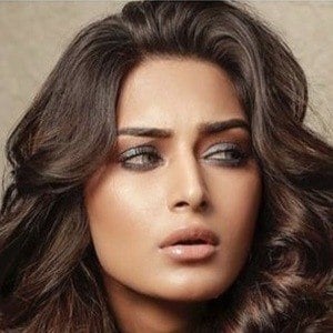 Erica Fernandes Profile Picture