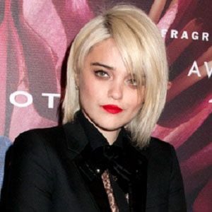 Sky Ferreira Profile Picture