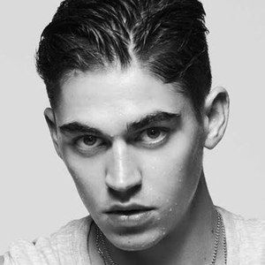 Hero Fiennes Tiffin Profile Picture