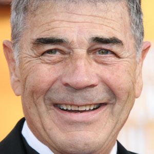 Robert Forster Profile Picture