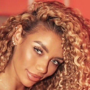 Jena Frumes Profile Picture