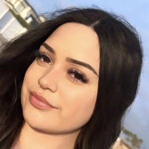 Mia Garcia Profile Picture