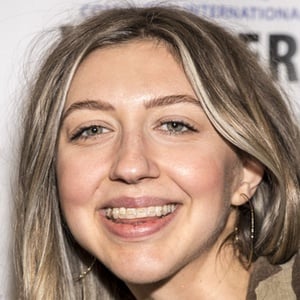 Heidi Gardner Profile Picture