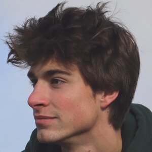 Aussie Girard Profile Picture