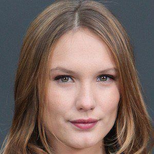 Ana Girardot Profile Picture