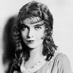 Lillian Gish Profile Picture