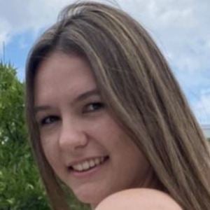 Alexa Golas Profile Picture