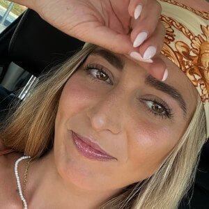 Esther Gomez Profile Picture