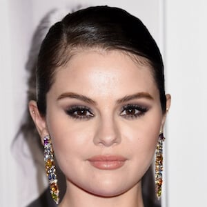 Selena Gomez Profile Picture